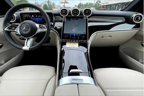 2025 Mercedes-Benz GLC 350e Base
