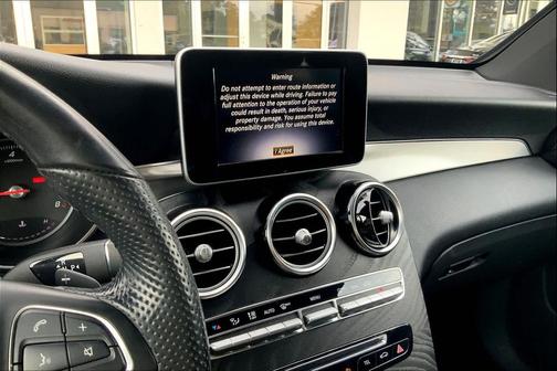 2019 Mercedes-Benz GLC 300 4MATIC