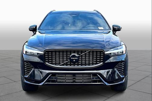 2024 Volvo XC60 Recharge Plug-In Hybrid T8 Ultimate Black Edition