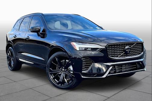 2024 Volvo XC60 Recharge Plug-In Hybrid T8 Ultimate Black Edition