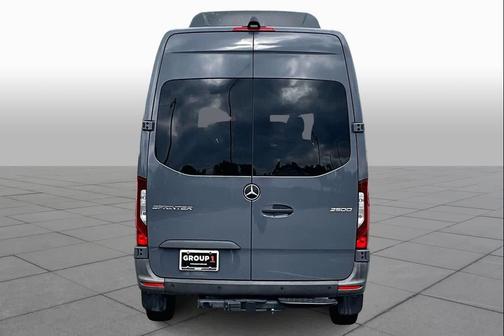 2022 Mercedes-Benz Sprinter 2500 Standard Roof