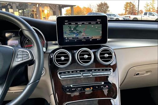 2018 Mercedes-Benz GLC 300 4MATIC