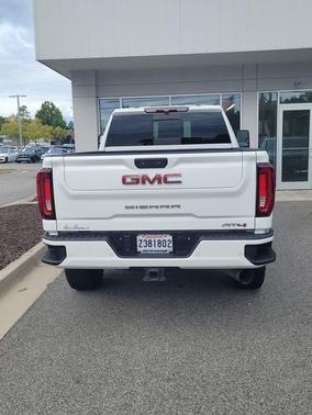 2022 GMC Sierra 2500 AT4