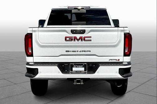 2022 GMC Sierra 2500 AT4