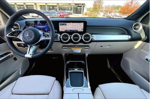 2024 Mercedes-Benz EQB 300 4MATIC