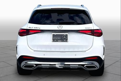 Polar White 2025 Mercedes-Benz GLC 350e Base