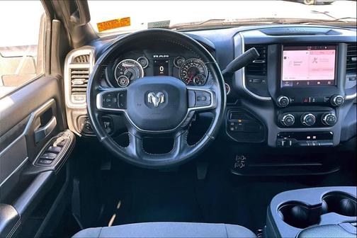 2024 RAM 3500 Big Horn Crew Cab 4x4 8' Box