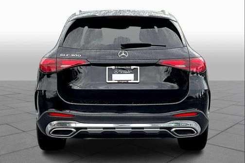 2025 Mercedes-Benz GLC 300 Base