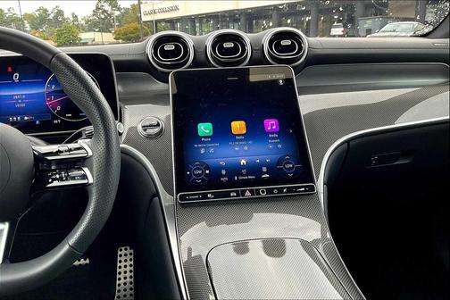 2025 Mercedes-Benz GLC 300 Base