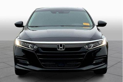 Photo 3 of 32 of 2019 Honda Accord EX-L 2.0T