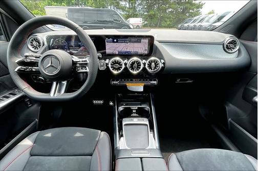 2025 Mercedes-Benz GLA 250 Base