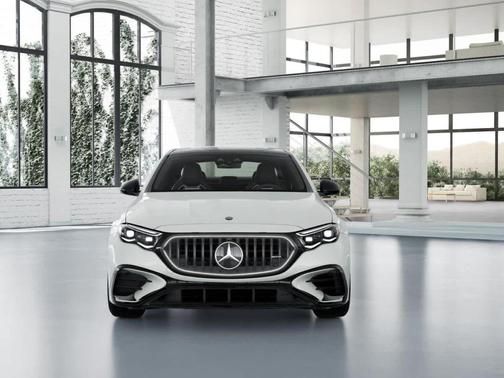 MANUFAKTUR Moonlight White Metallic 2026 Mercedes-Benz AMG E 53 E 4MATIC+