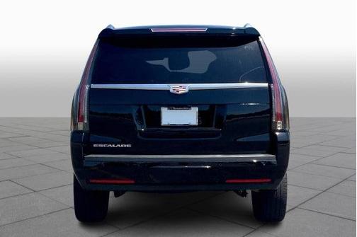 Photo 4 of 32 of 2020 Cadillac Escalade Platinum