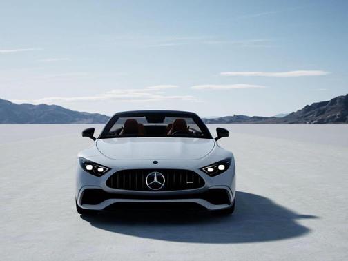 MANUFAKTUR Moonlight White Metallic 2026 Mercedes-Benz AMG SL 43 Base