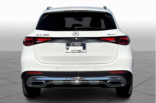 2025 Mercedes-Benz GLC 300 4MATIC