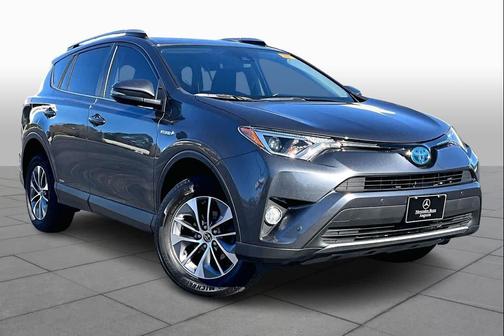 2017 Toyota RAV4 Hybrid SE