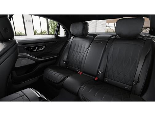 Graphite Grey Metallic 2026 Mercedes-Benz AMG S 63 E 4MATIC