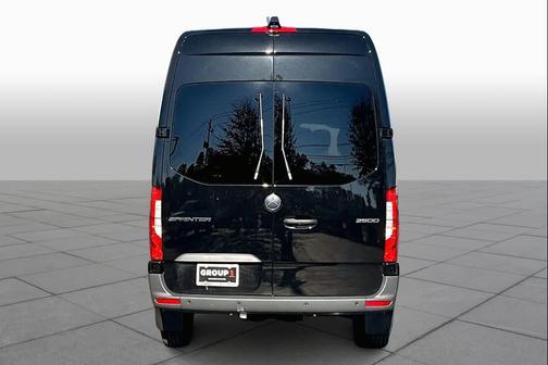 2025 Mercedes-Benz Sprinter 2500 Standard Roof