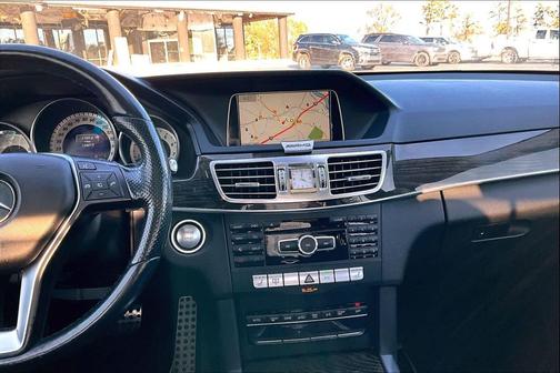 2015 Mercedes-Benz E-Class 4MATIC