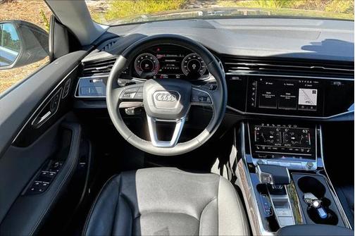 2023 Audi Q8 55 Prestige