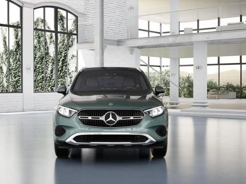 Verde Silver Metallic 2026 Mercedes-Benz GLC 300 Base