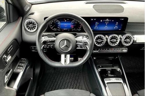 2025 Mercedes-Benz GLB 250 Base