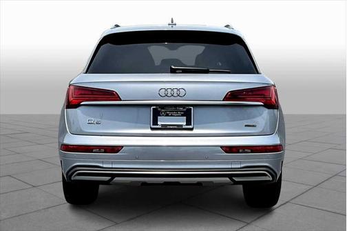 2021 Audi Q5 45 Prestige