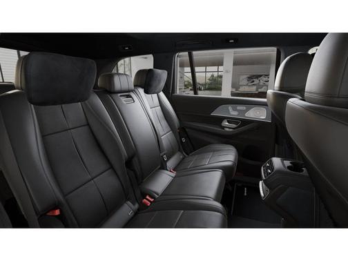 2026 Mercedes-Benz GLS 580 4MATIC