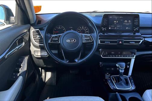 Cherry Black 2021 Kia Seltos EX