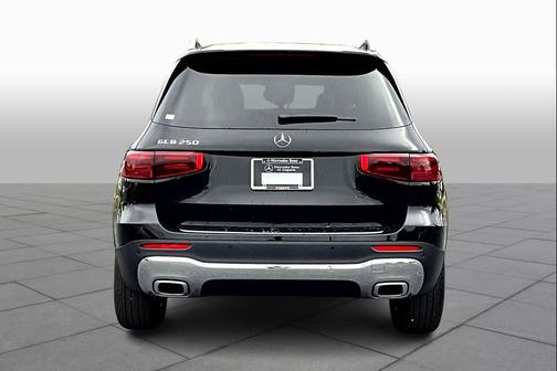 2025 Mercedes-Benz GLB 250 Base