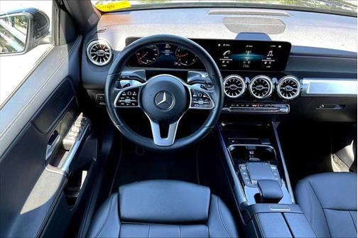 2022 Mercedes-Benz GLB 250 Base