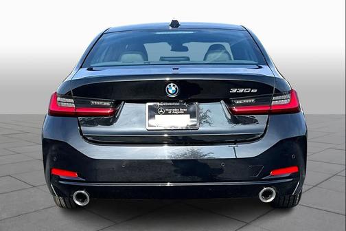 2024 BMW 330e 330e