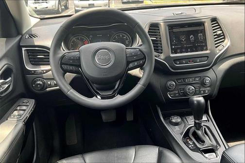 2023 Jeep Cherokee Altitude
