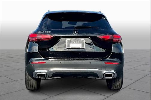 2025 Mercedes-Benz GLA 250 4MATIC