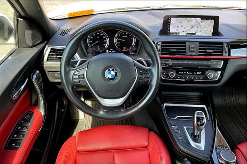 2020 BMW 230 230i