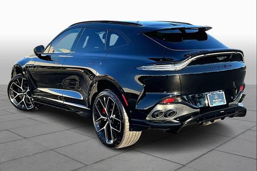 2026 Aston Martin DBX 707
