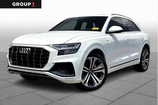 2022 Audi Q8 55 Premium Plus