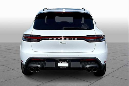 2025 Porsche Macan AWD