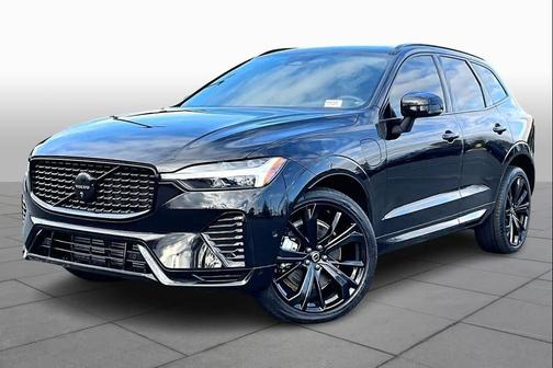 2024 Volvo XC60 Recharge Plug-In Hybrid T8 Ultimate Black Edition