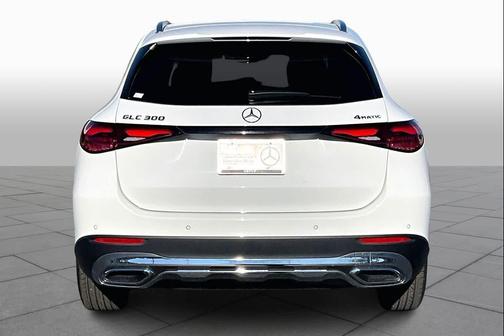 2025 Mercedes-Benz GLC 300 4MATIC