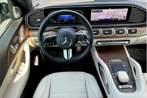 2025 Mercedes-Benz GLS 580 4MATIC
