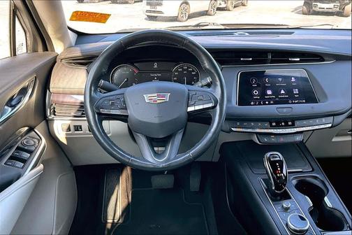 2020 Cadillac XT4 Luxury