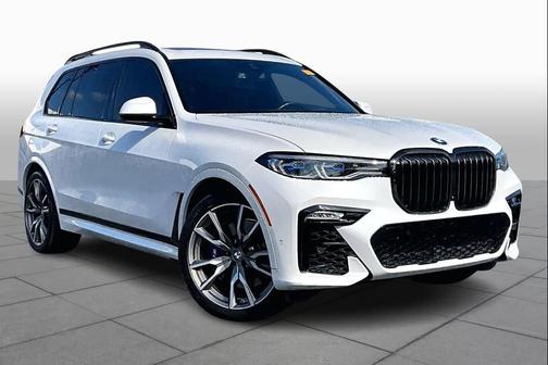 2022 BMW X7 M50i