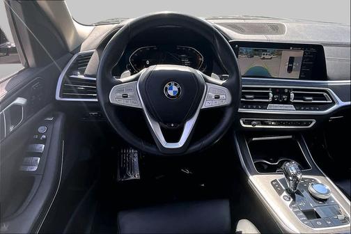 Black Sapphire Metallic 2022 BMW X7 xDrive40i