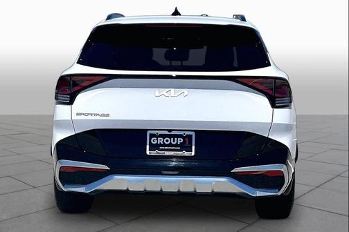 Glacial White Pearl 2024 Kia Sportage SX