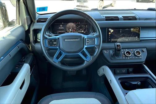 2023 Land Rover Defender 110 X-Dynamic SE