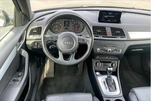 2018 Audi Q3 2.0T Premium Plus