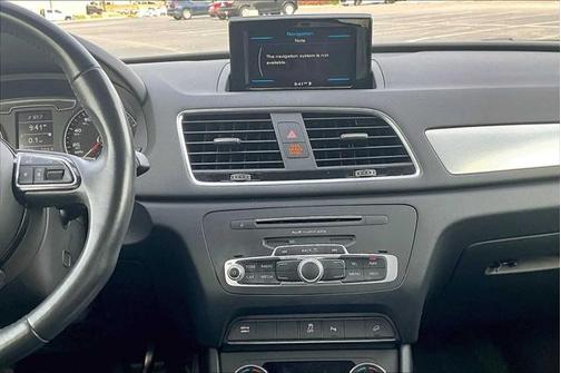 2018 Audi Q3 2.0T Premium Plus