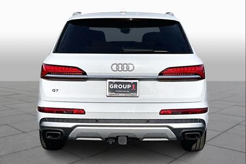 2025 Audi Q7 55 Premium Plus