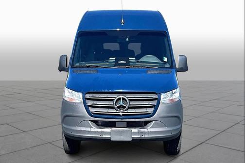 2025 Mercedes-Benz Sprinter 2500 High Roof